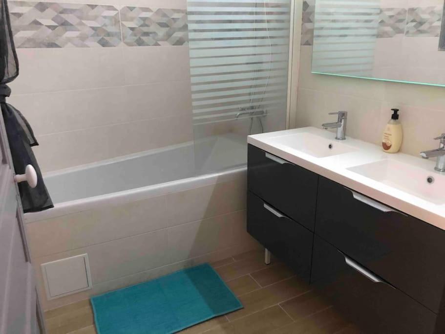 Appartement Spacieux Centre Ville Rivesaltes Eksteriør bilde