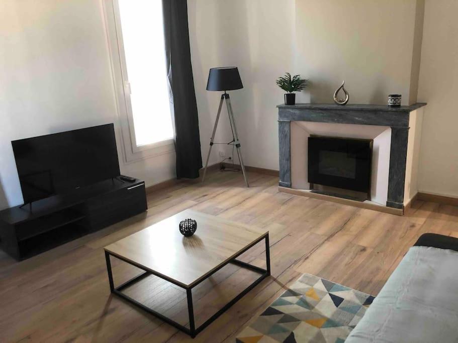 Appartement Spacieux Centre Ville Rivesaltes Eksteriør bilde